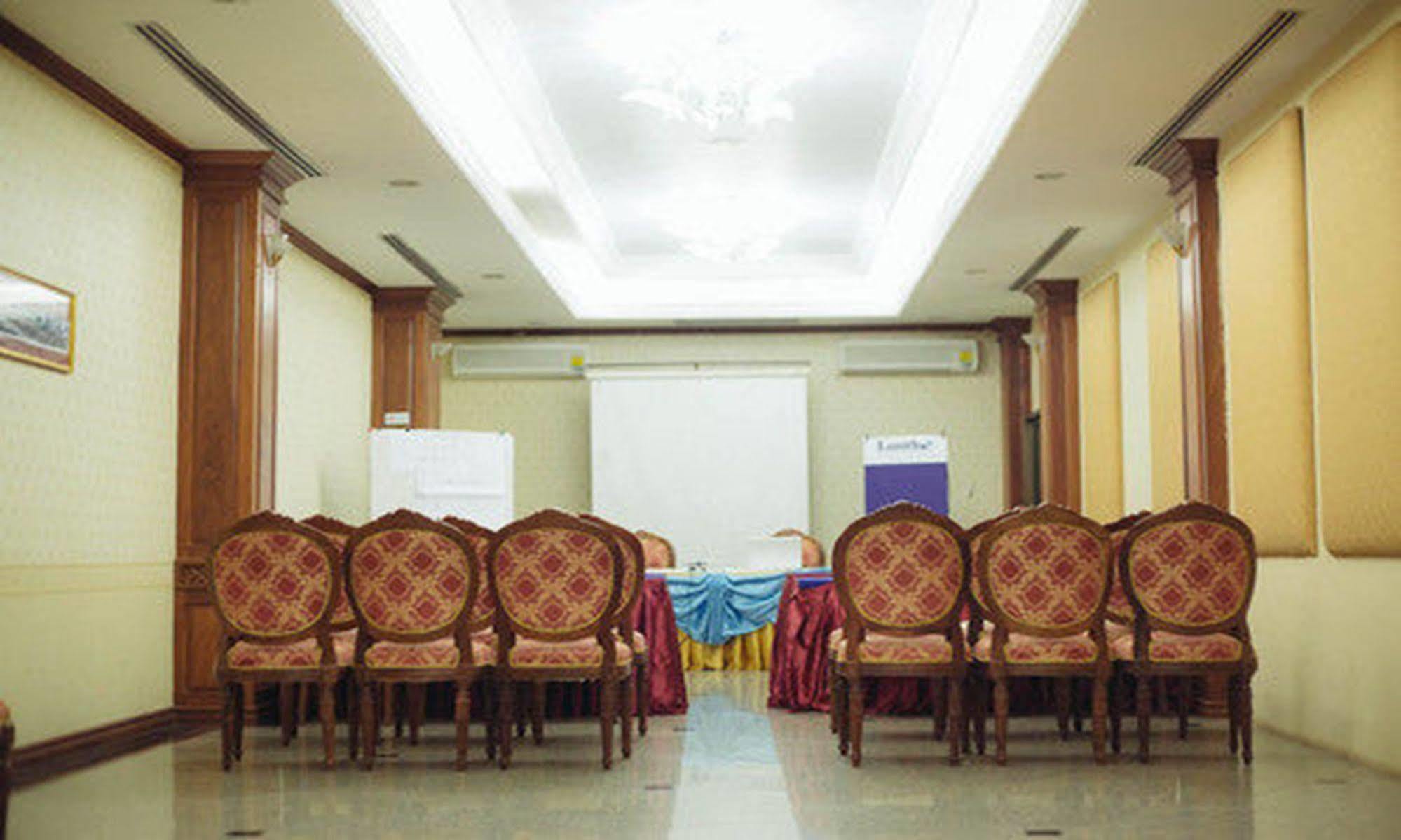 Angkham Hotel Vientiane Exterior foto